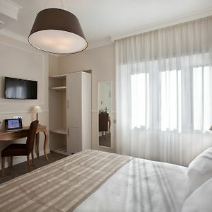 Kamer met een Queen Size Bed